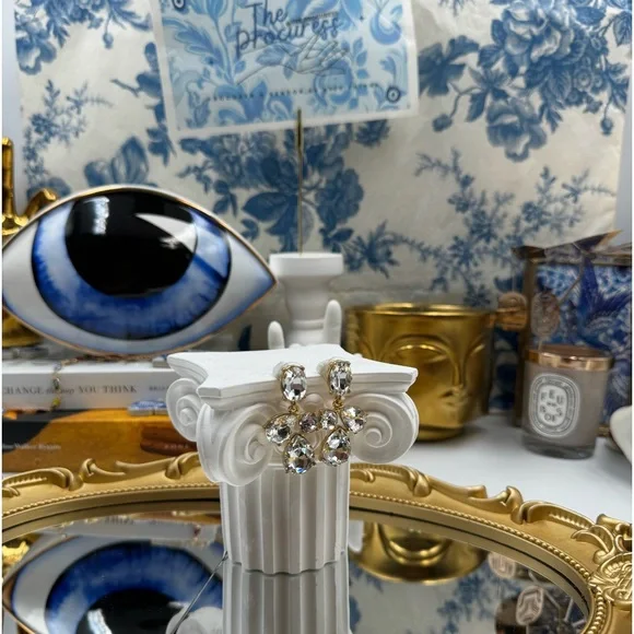 🆕 OSCAR DE LA RENTA 🧿 NWOT Candy Drop Earrings, Clear Crystal - Picture 11 of 17